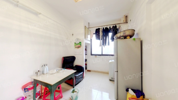 世纪新宸大厦二手房实景图