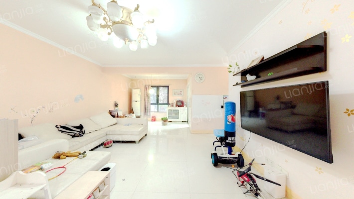 普罗旺世罗曼维森东院二手房实景图