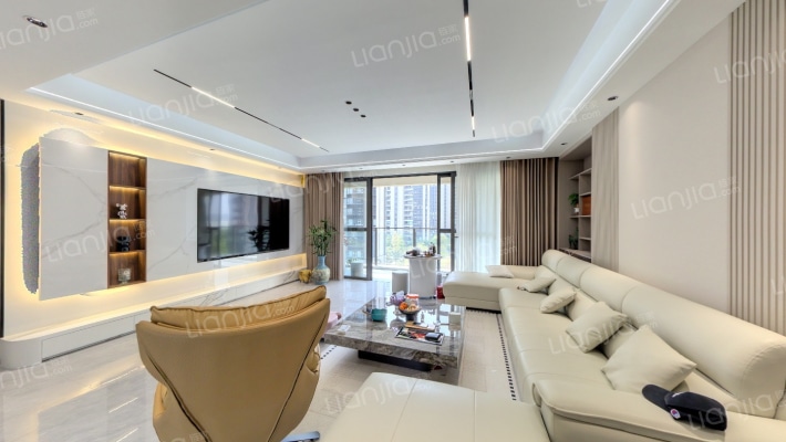 华侨城天鹅堡二手房实景图