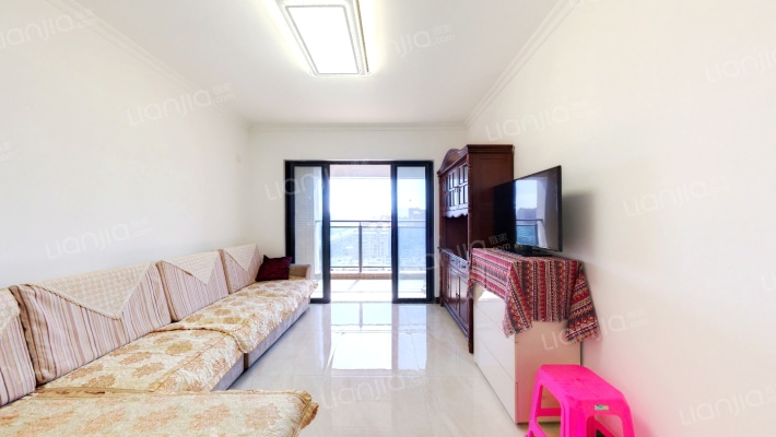 中凯华庭二手房实景图