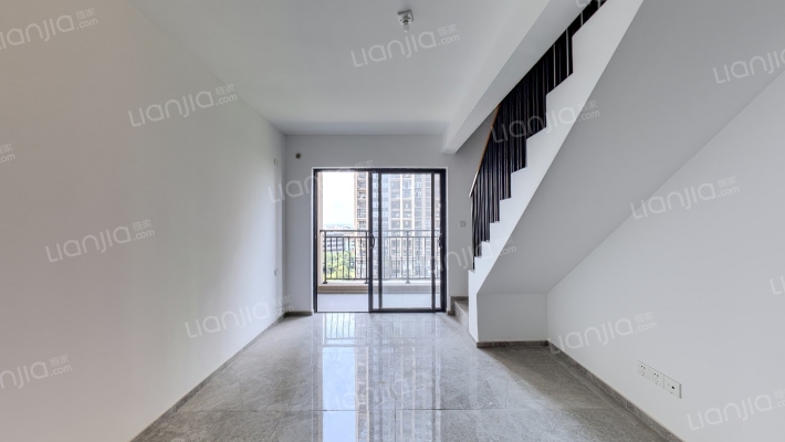 金众江悦府二手房实景图