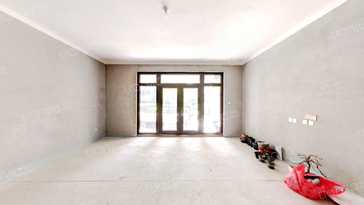 荣盛华府C区二手房实景图