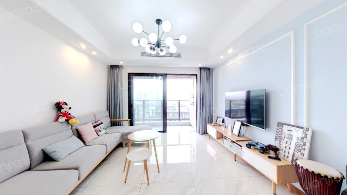 龙湖开元晶蓝II期二手房实景图