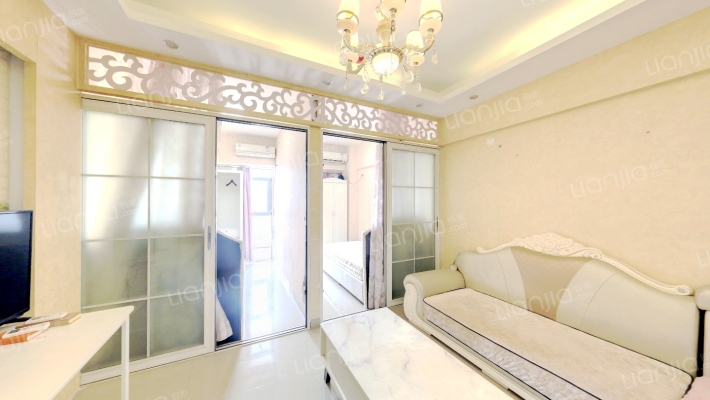 罗宾森购物广场二期二手房实景图