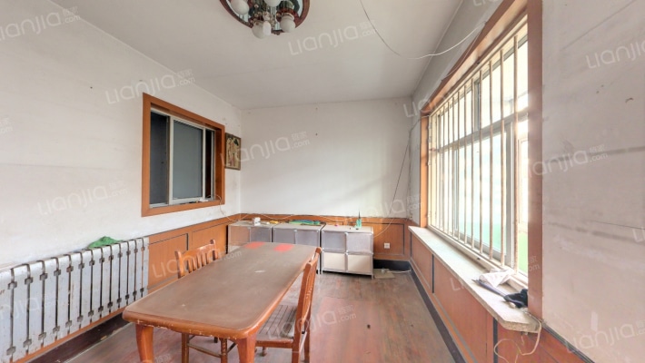 荷塘小区二手房实景图