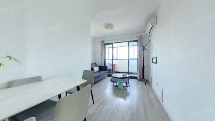 鹤沙航城航武嘉园鹤韵路549弄二手房实景图