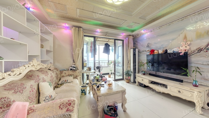 港湾江城二手房实景图