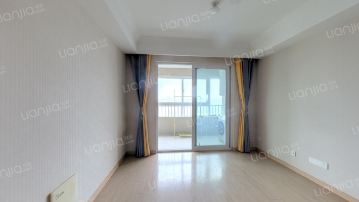 万科中央公园岚庭二手房实景图