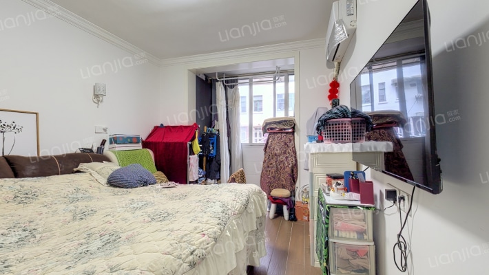 安顺路231弄二手房实景图