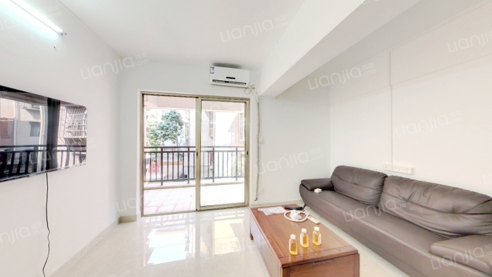 越秀芳华轩二手房实景图