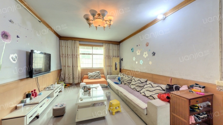 鸡蛋妹家属楼二手房实景图