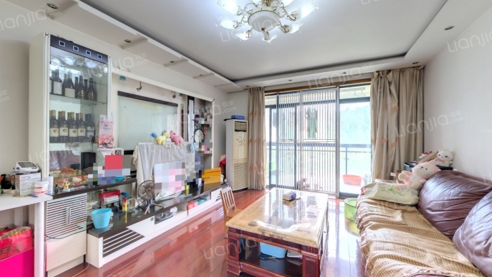 四季阳光花园二手房实景图