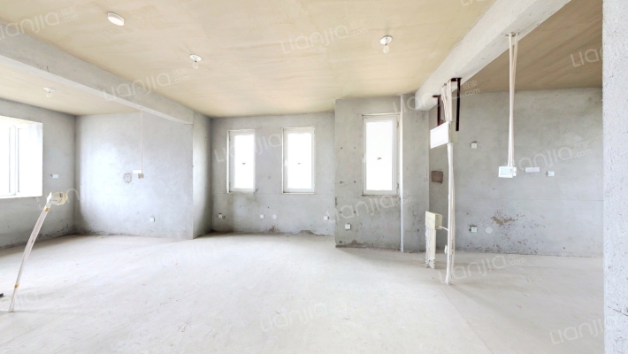 春天花园二手房实景图