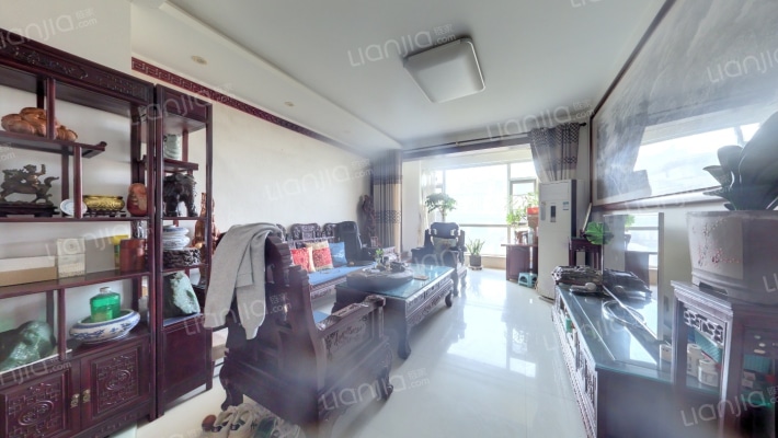 清华大溪地六号院二手房实景图