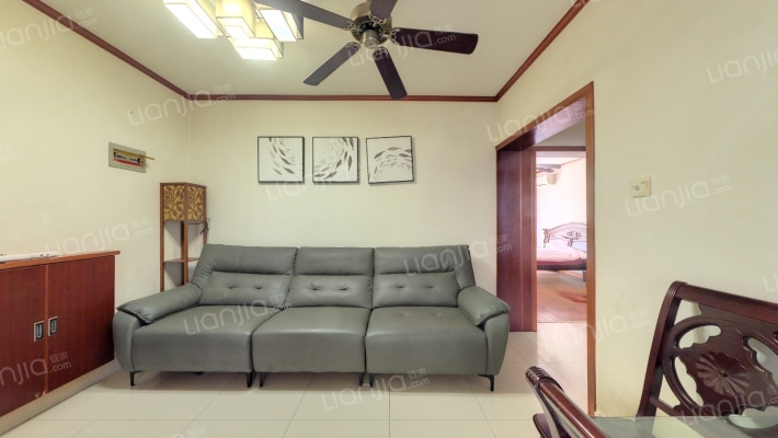 石油勘探院宿舍二手房实景图