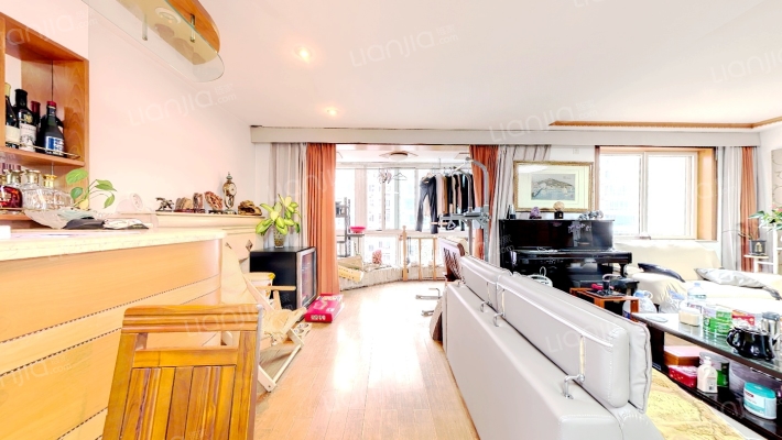 华联新村二手房实景图