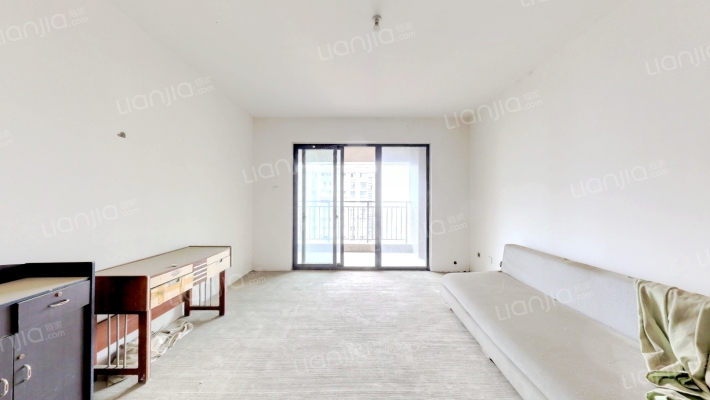 恒雨后现代城二手房实景图