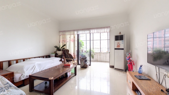 依云小镇二手房实景图