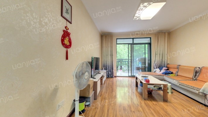 百胜春天二手房实景图