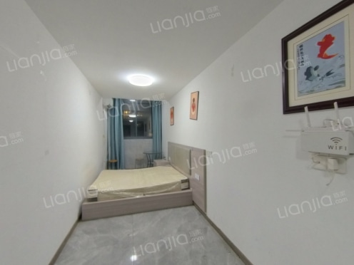 合租·阳光水世界五期 4居室 南卧