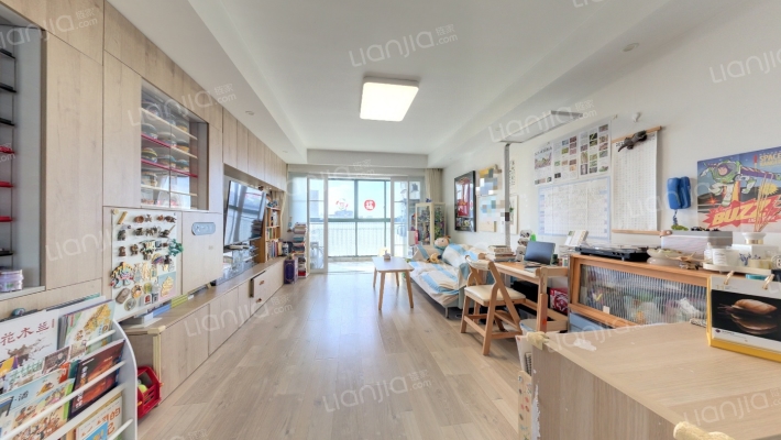 鹏程花苑二手房实景图
