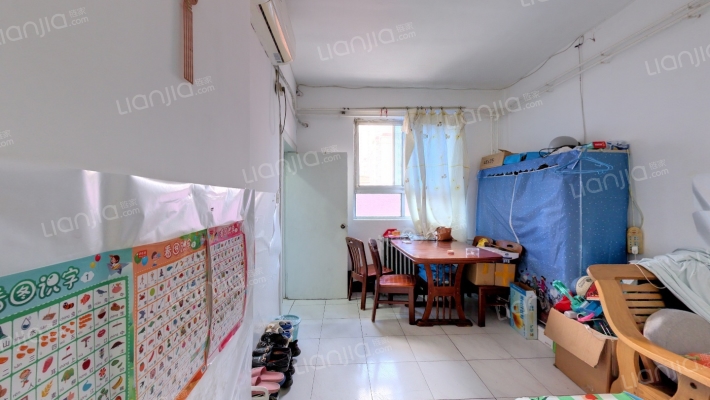 石铁33宿舍二手房实景图