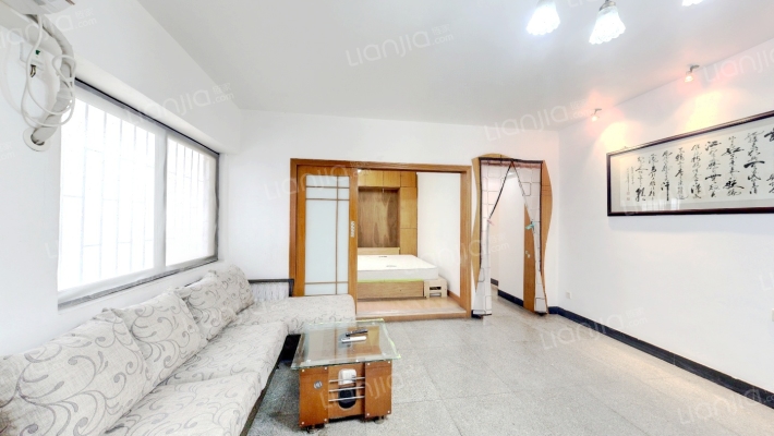 海角楼二手房实景图