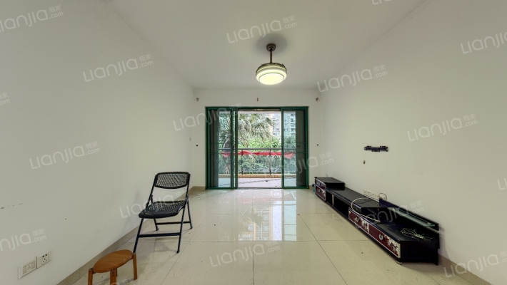 朗晴假日一期二手房实景图