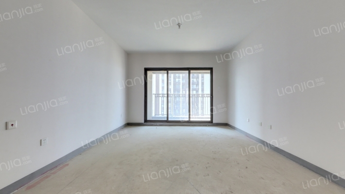 建发御珑湾二手房实景图