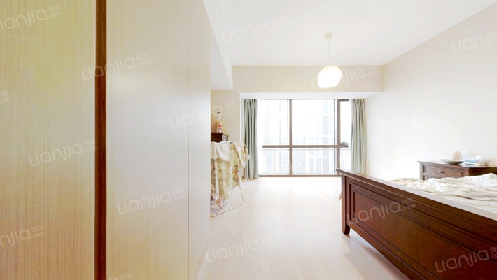 青岛华润中心·华润大厦二手房实景图