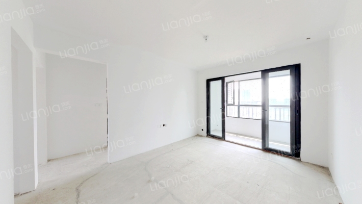 恒大翡翠湾二手房实景图