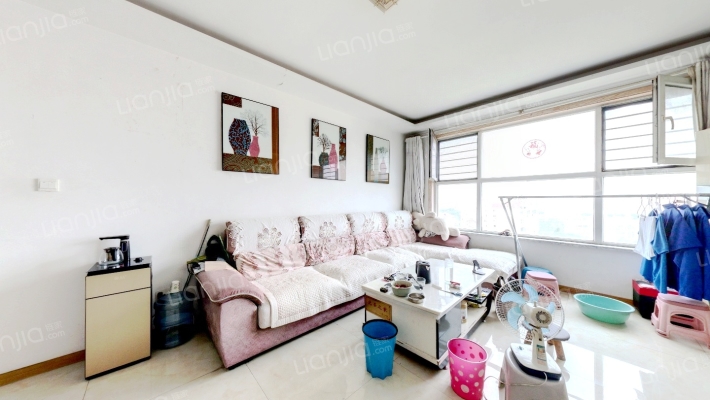 莱茵小镇二手房实景图