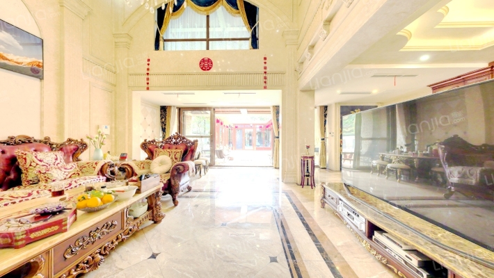 保利公园198翡翠谷二手房实景图