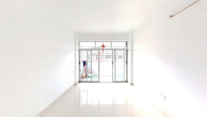 嘉洲花园东区二手房实景图