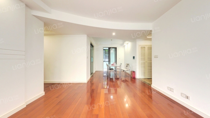 东方城市公寓二手房实景图