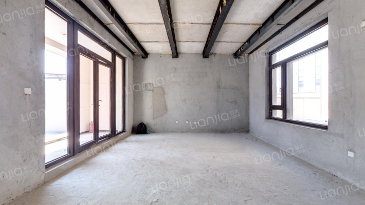 府右十八号二手房实景图