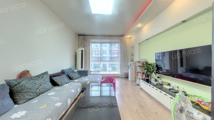 都江森邻花园二手房实景图