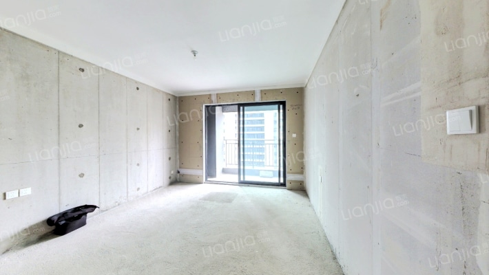 旭辉雨金广场二手房实景图