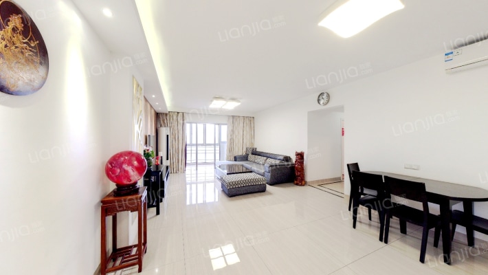 世纪海湾二期二手房实景图