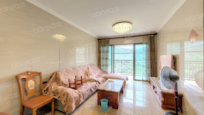 雍泉度假山庄二手房实景图