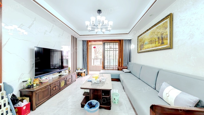 俊豪城东区二手房实景图