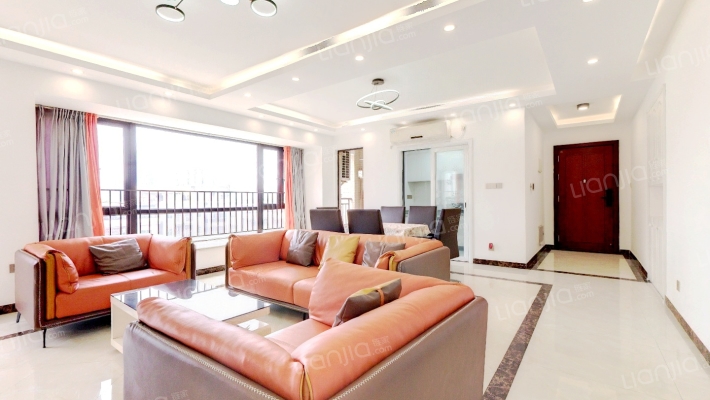 中信凯旋公馆二手房实景图