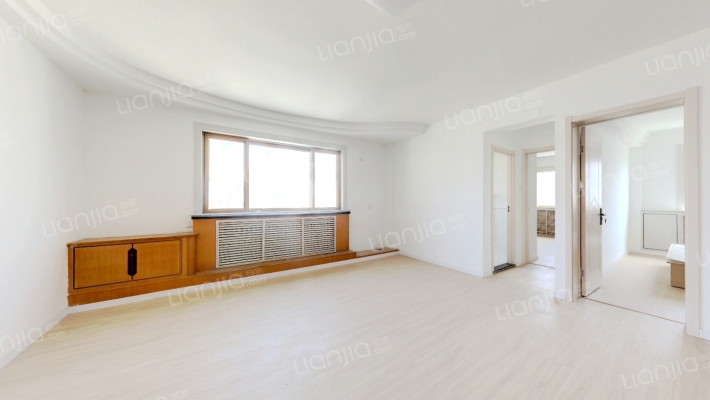 银海花苑二手房实景图