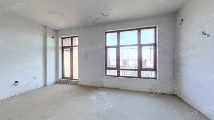 绿洲悠山美地二手房实景图