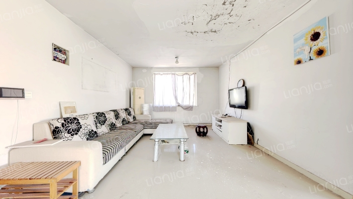 华云新村二手房实景图