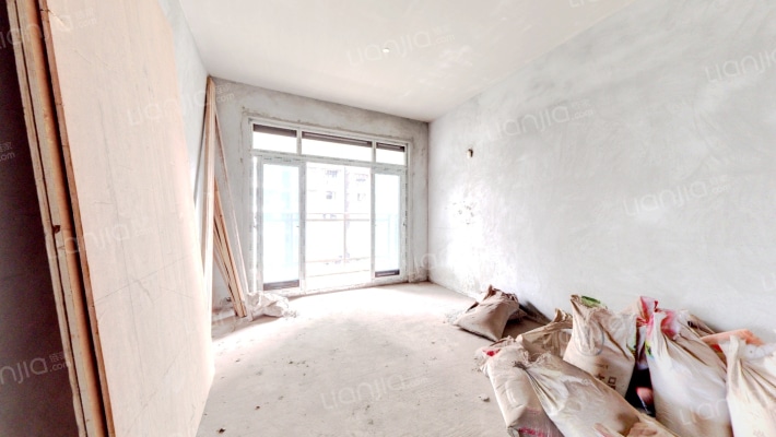 风花树二手房实景图