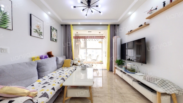 海信悦华里三期二手房实景图