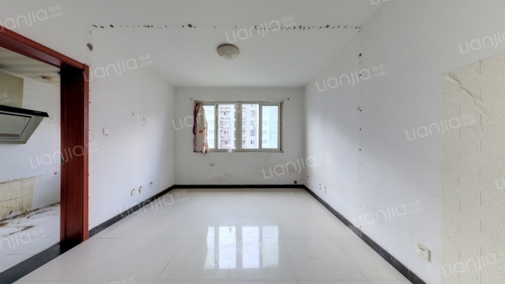 东麒佳苑二手房实景图