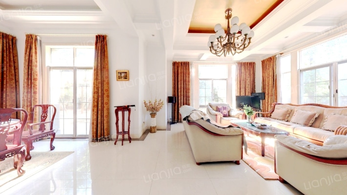 大上海国际高尔夫球度假村二手房实景图