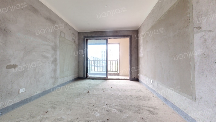 水印三生香玺二手房实景图